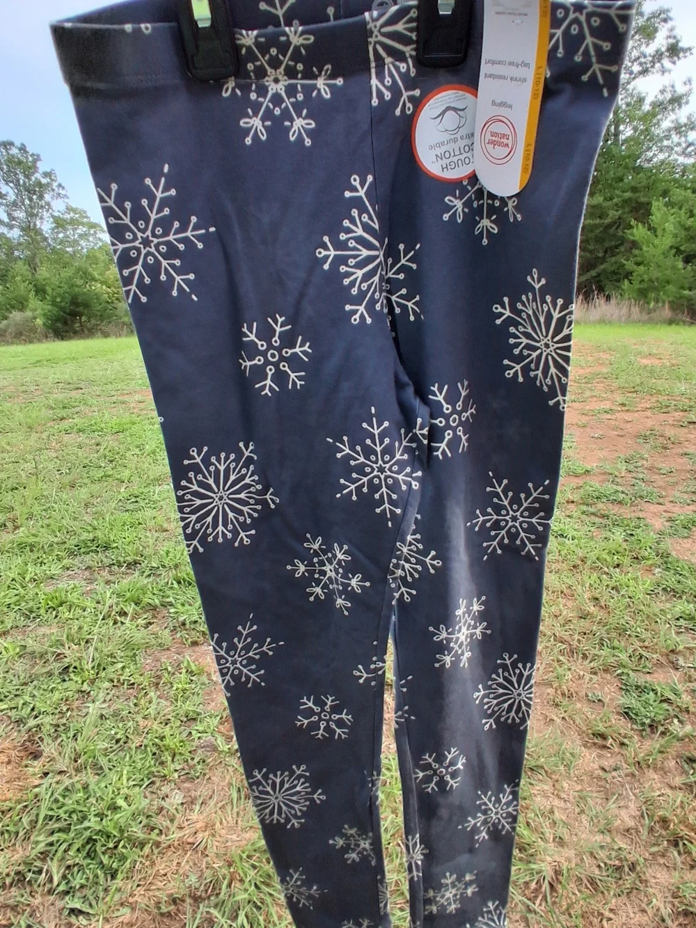 Navy Leggings with White Snowflake Print Girls Size L (10-12) NWT
